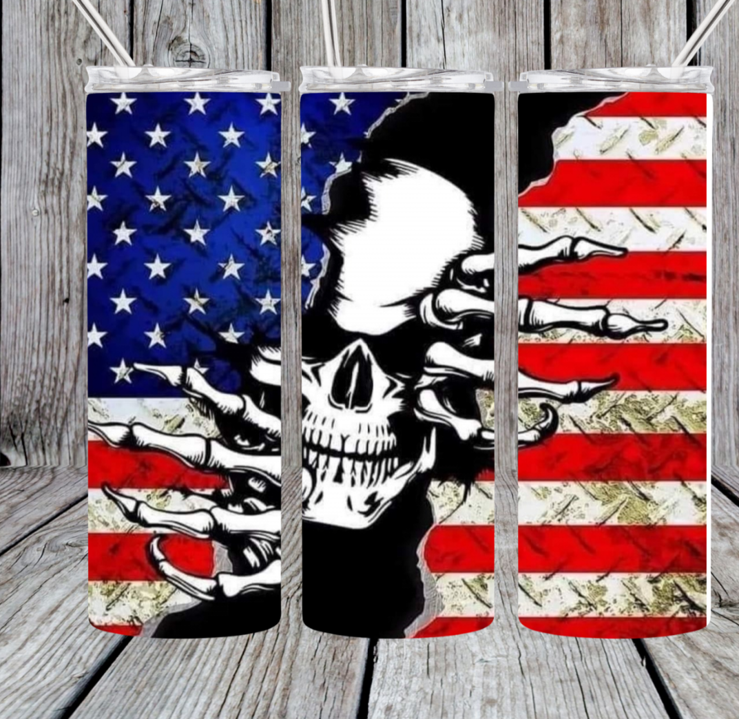 Skull and flag tumbler