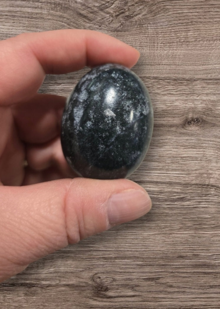 Indigo grabbo egg