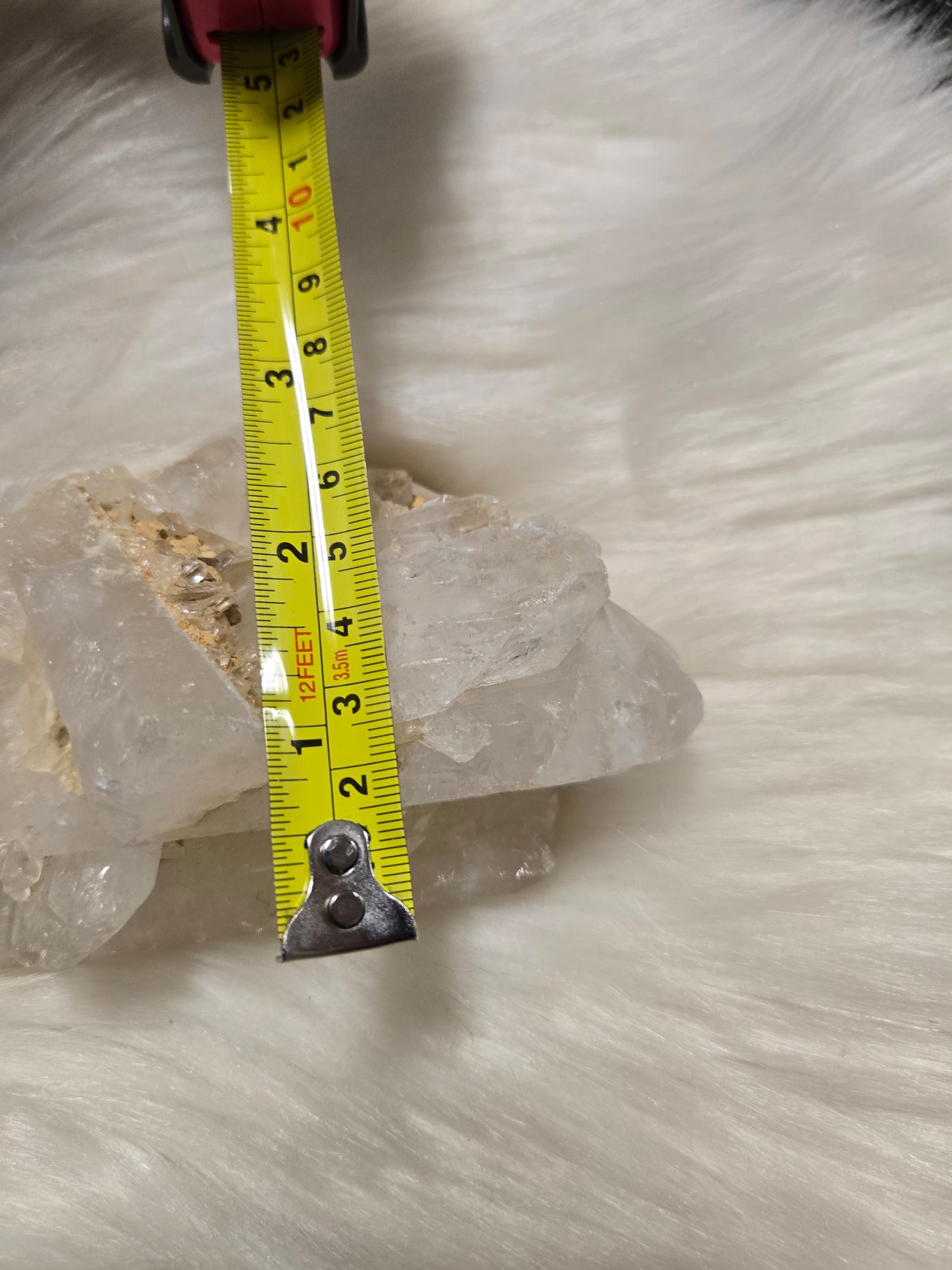 Raw quartz cluster
