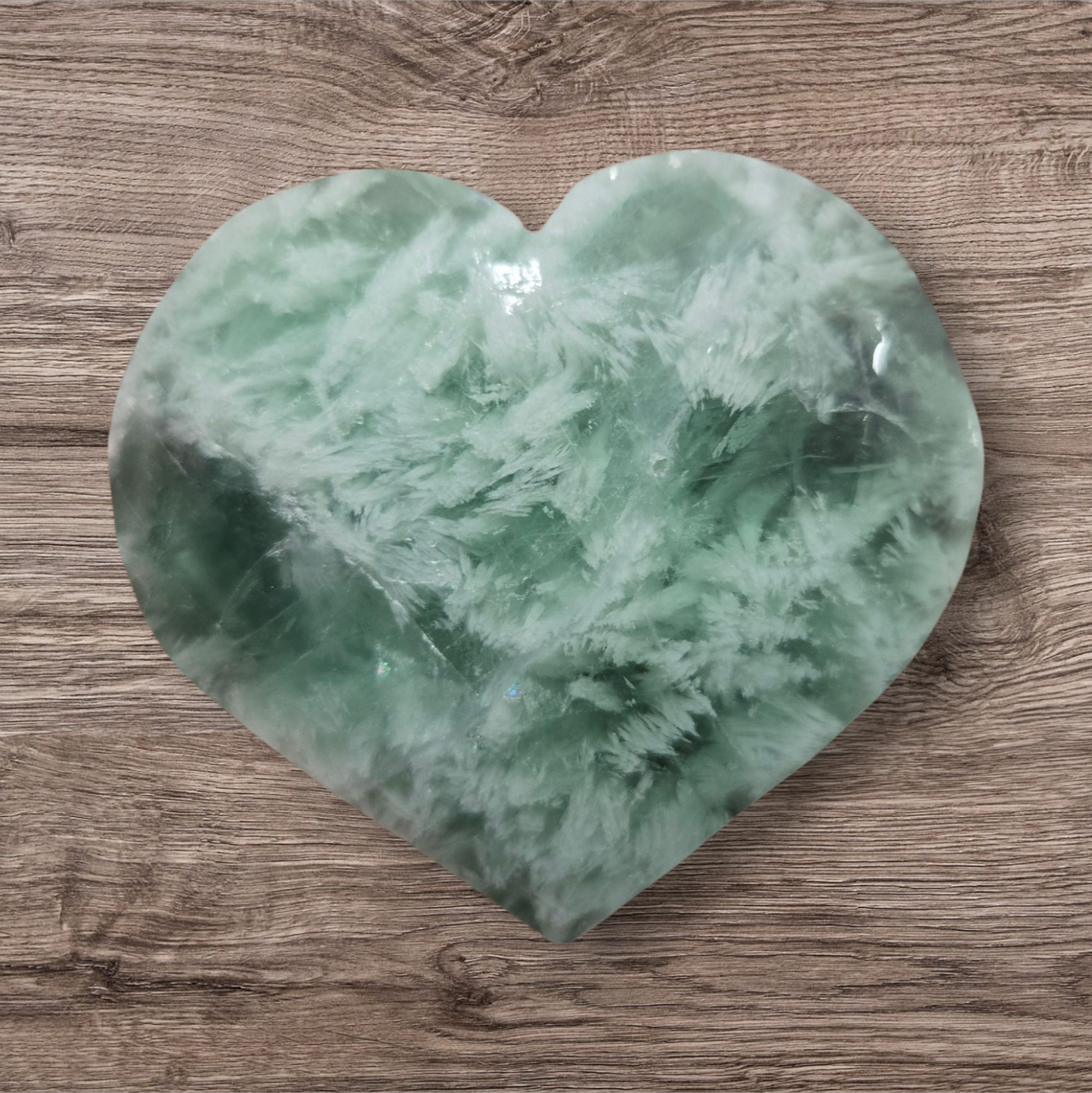 Feather flourite heart