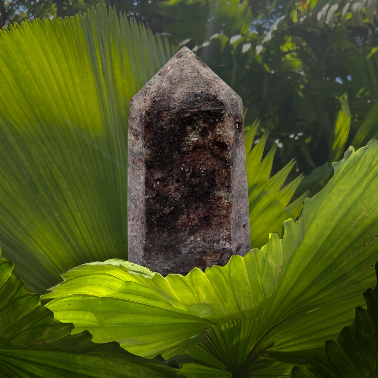 Layered garden quartz point