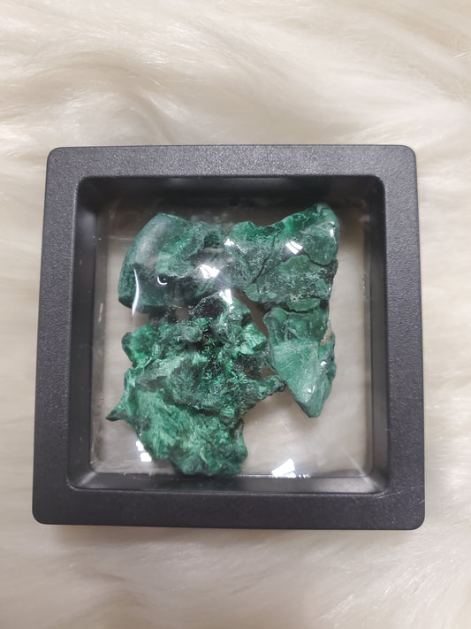 Raw malachite specimen #2