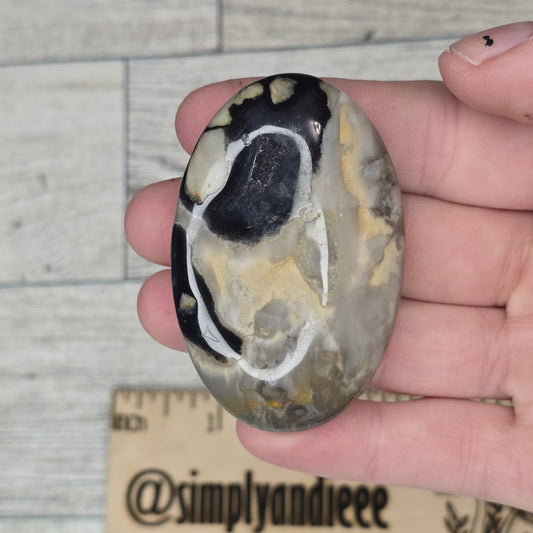 Volcanic Agate Crystal Palm Stone A