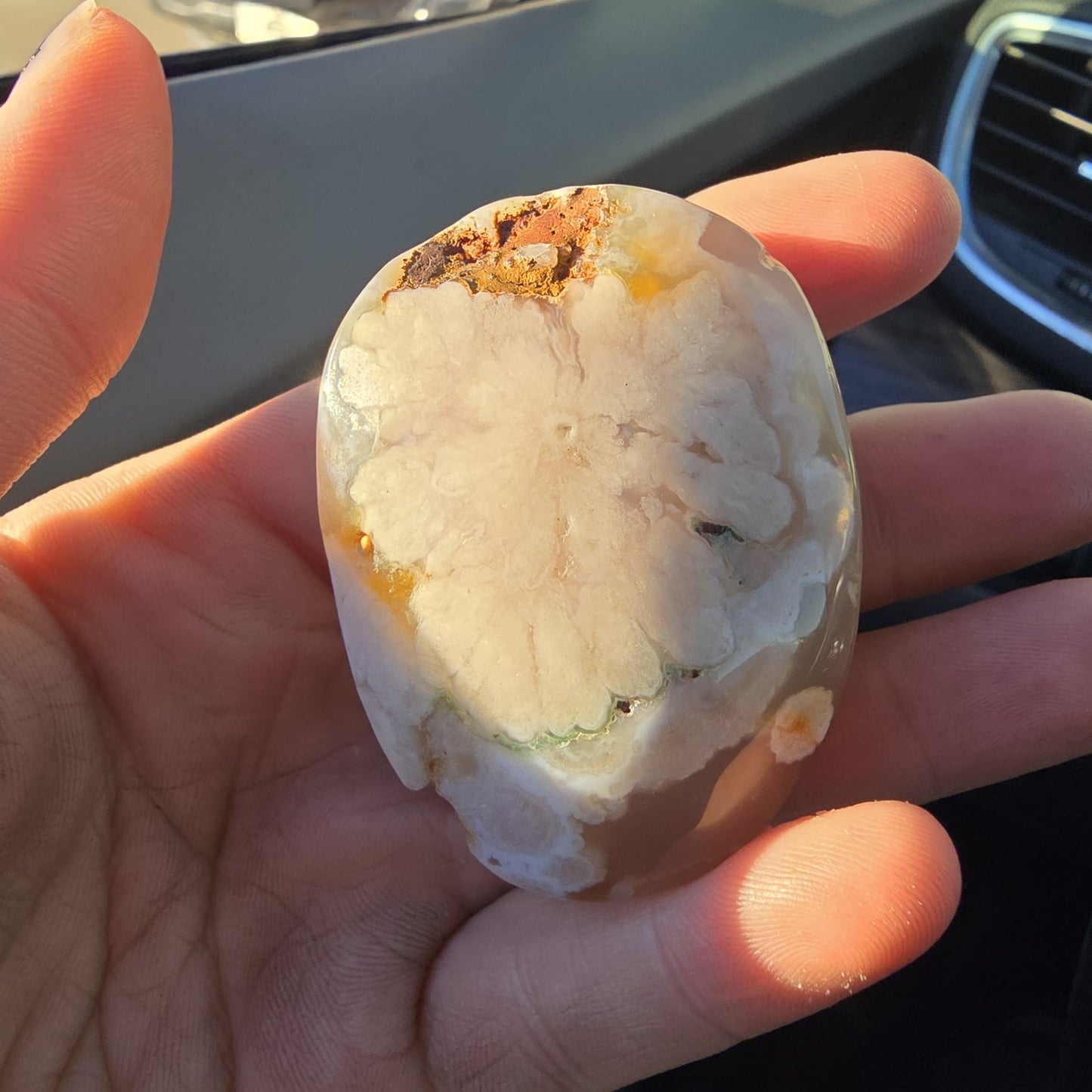 Flower Agate Crystal Palm Stone