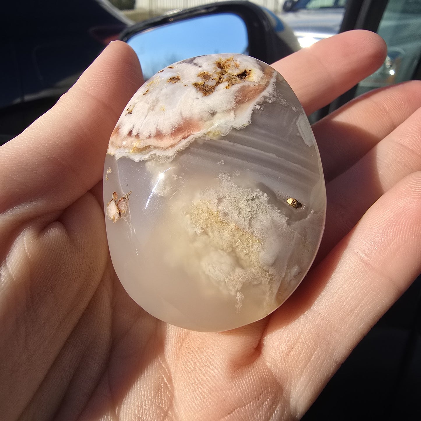 Flower Agate Crystal Palm Stone