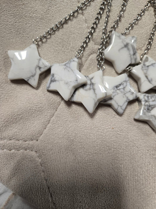 White howlite star tea diffuser