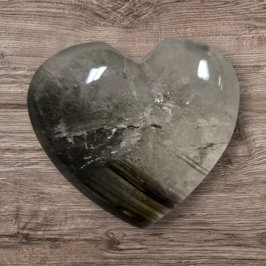 Garden quartz heart