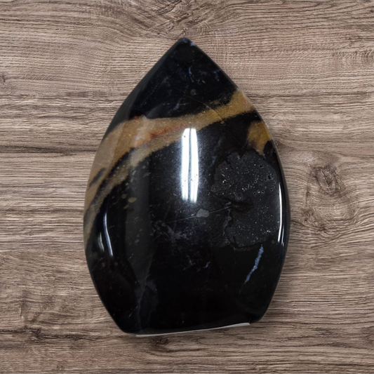 Agate teardrop